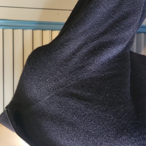 Vintage Designers Originals Black Half-Zip Sweater - Picture 6 of 10